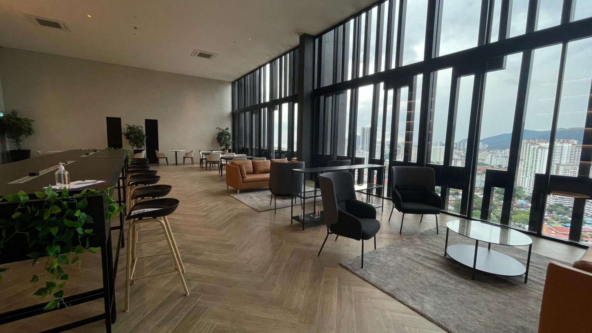 Beacon 2Br Infinity Pool - By Bnb4U จอร์จทาวน์ ภายนอก รูปภาพ
