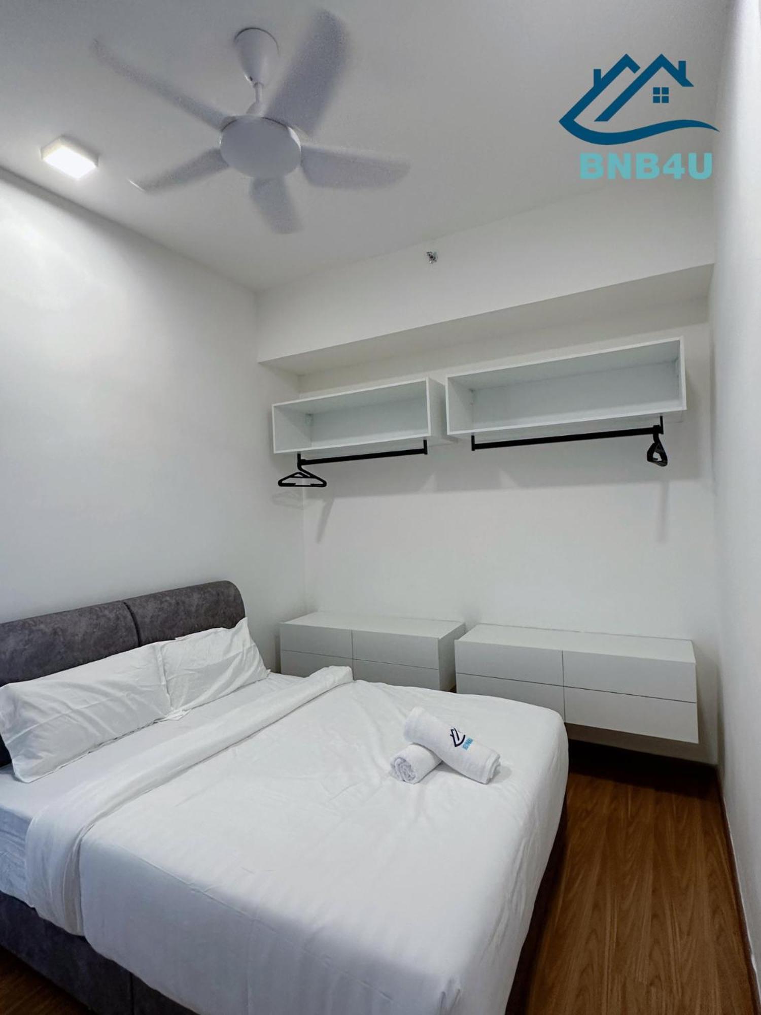 Beacon 2Br Infinity Pool - By Bnb4U จอร์จทาวน์ ภายนอก รูปภาพ