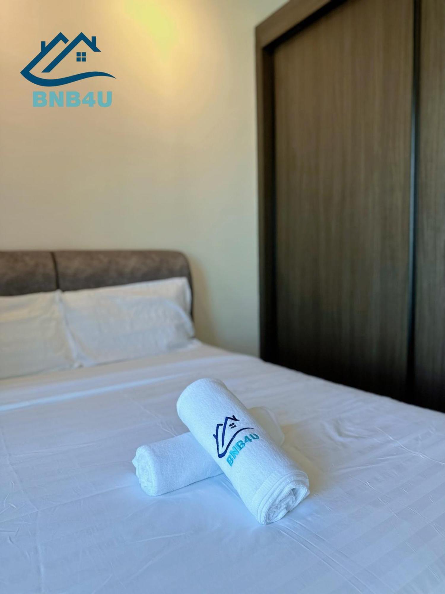 Beacon 2Br Infinity Pool - By Bnb4U จอร์จทาวน์ ภายนอก รูปภาพ
