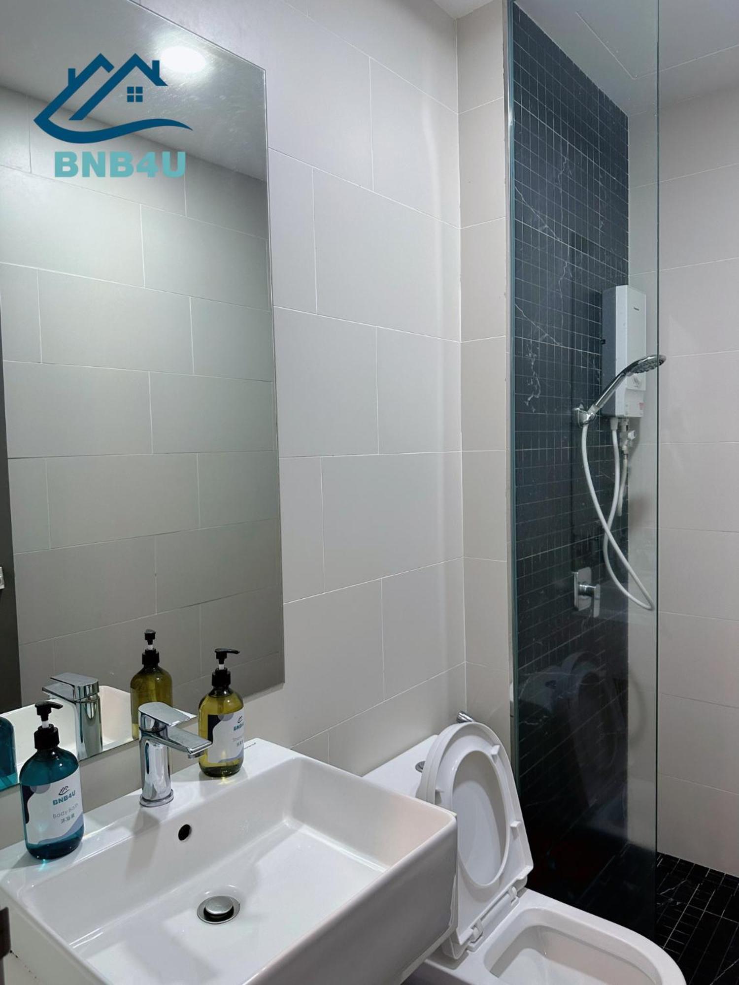 Beacon 2Br Infinity Pool - By Bnb4U จอร์จทาวน์ ภายนอก รูปภาพ
