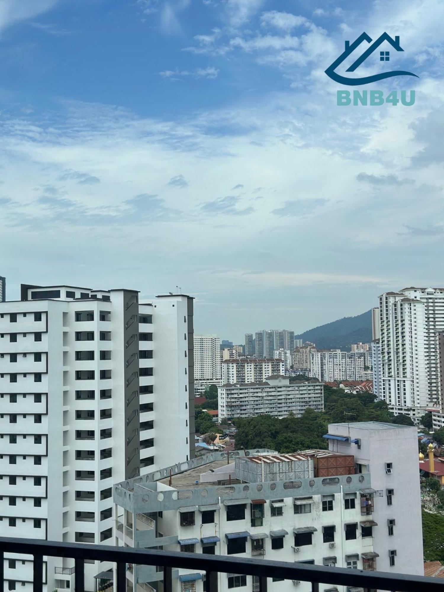 Beacon 2Br Infinity Pool - By Bnb4U จอร์จทาวน์ ภายนอก รูปภาพ