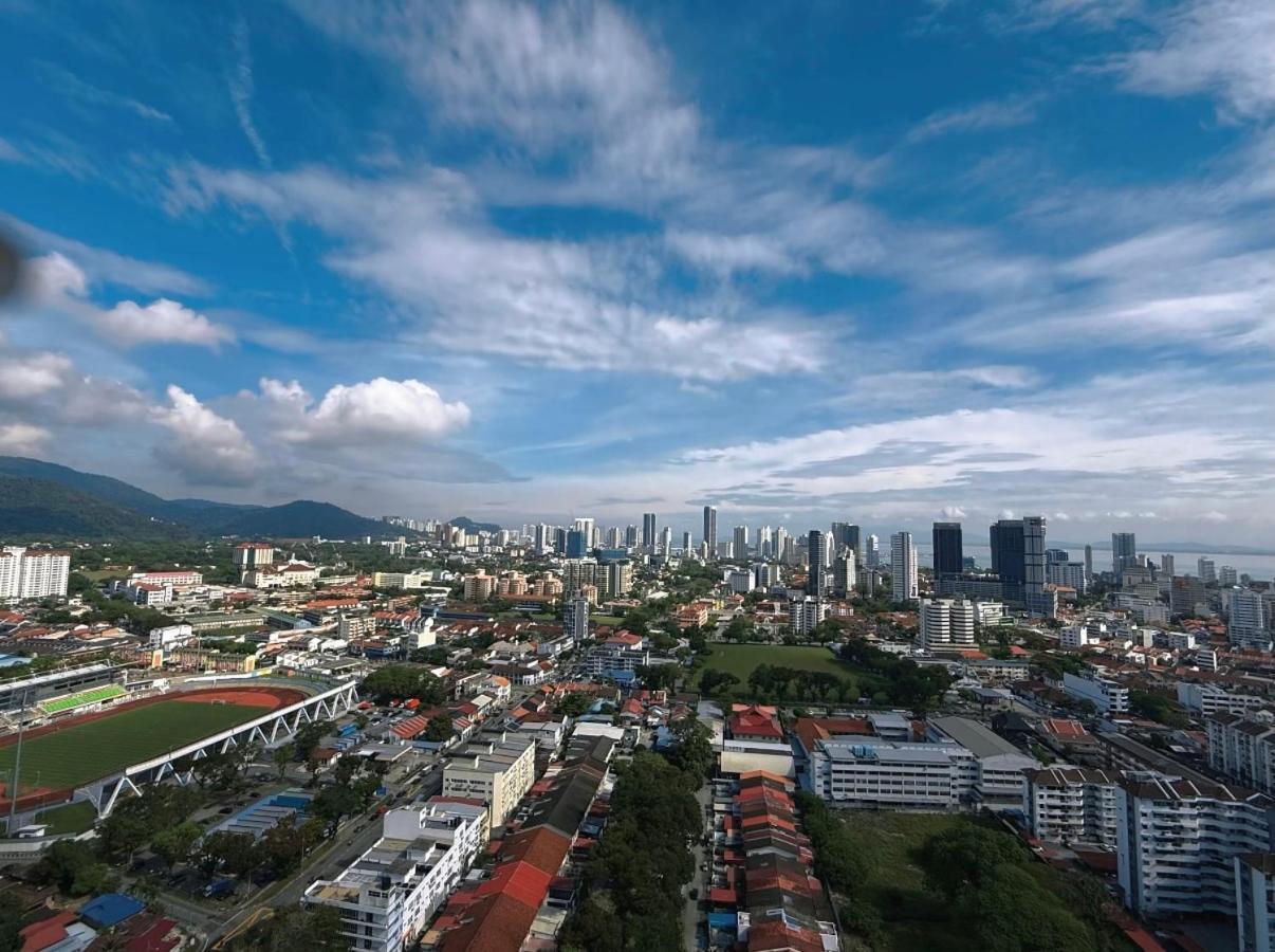 Beacon 2Br Infinity Pool - By Bnb4U จอร์จทาวน์ ภายนอก รูปภาพ
