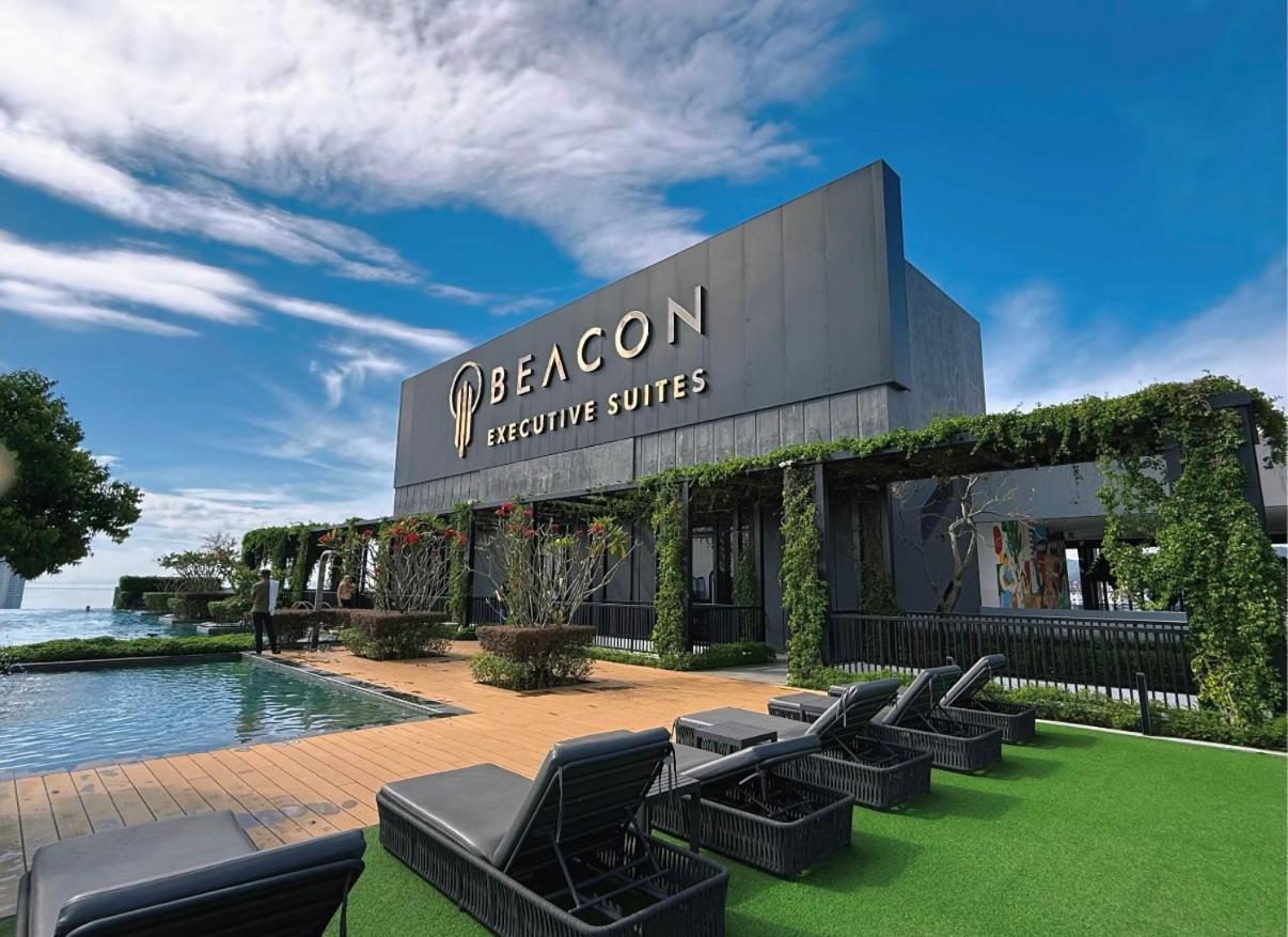 Beacon 2Br Infinity Pool - By Bnb4U จอร์จทาวน์ ภายนอก รูปภาพ